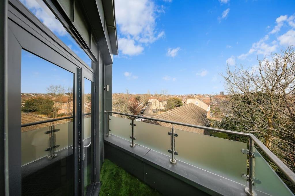 3Bed Penthouse 10Min To Wimbledon Tennis Courts London Bagian luar foto